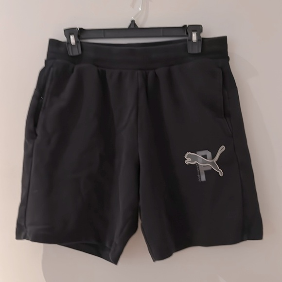 Puma Shorts - Picture 1 of 5